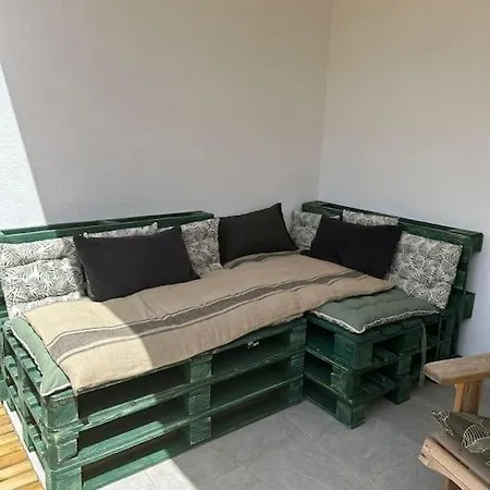 Casa Carlu Maria Ii *